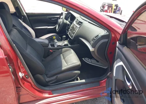 2016 Nissan Altima 2.5/2.5 S/2.5 Sl/2.5 Sr/2.5 Sv z USA, uszkodzony, nr VIN 1N4AL3AP4GC233645